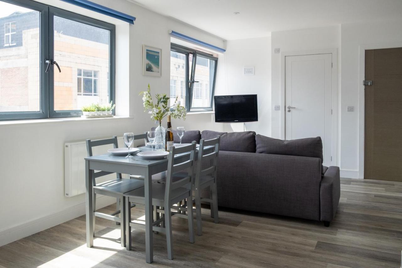 Modern One Bedroom Apartment In Town Centre & 4 Min To The Beach Bournemouth Exterior foto